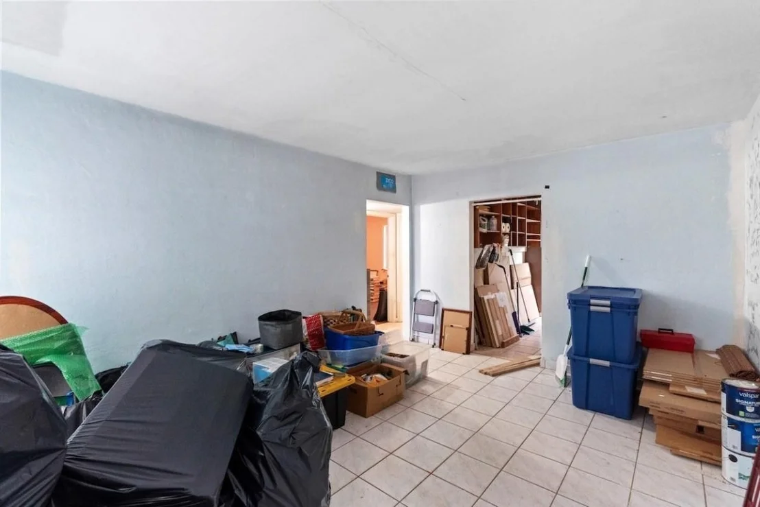 Photo of 282 E 55th Street