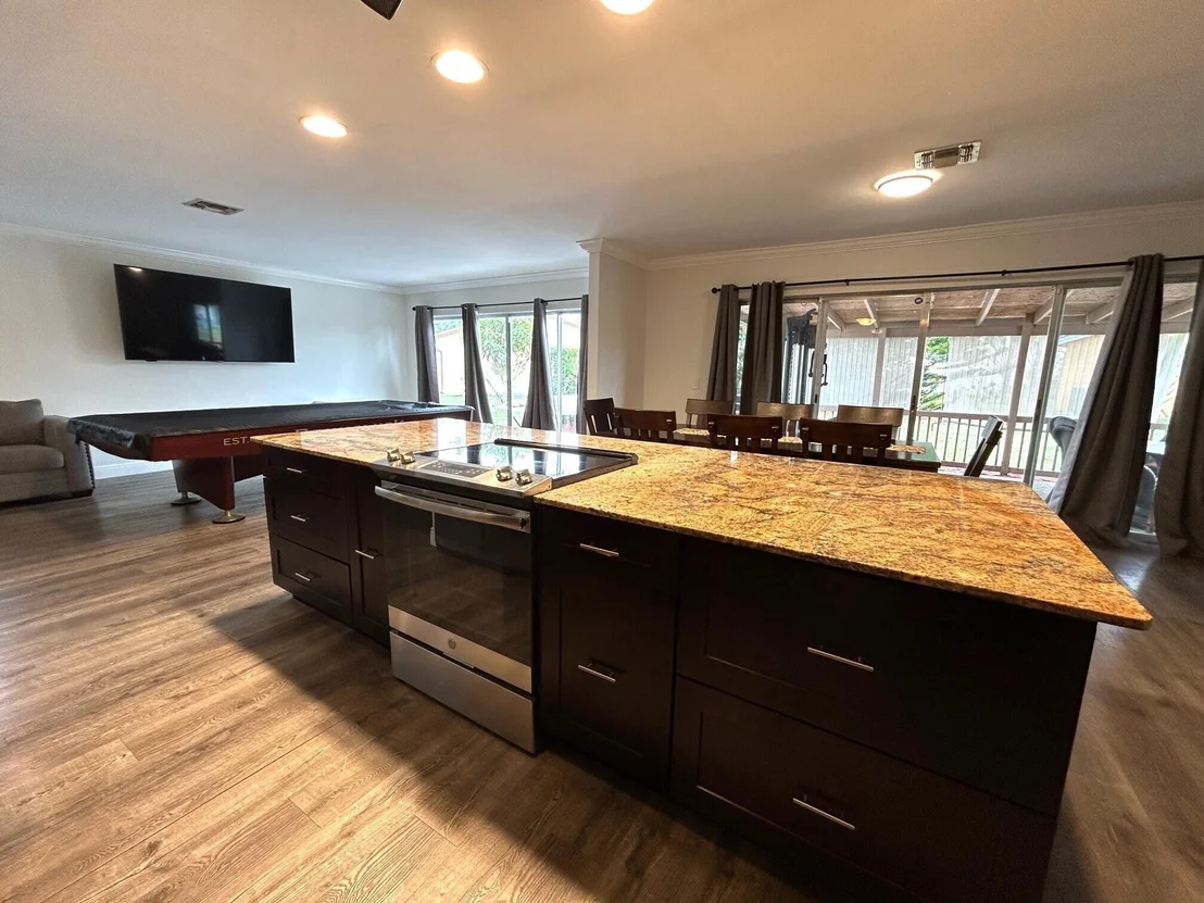 Photo of 7222 Pine Manor Drive