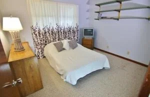 Photo of 1308 Crest Drive