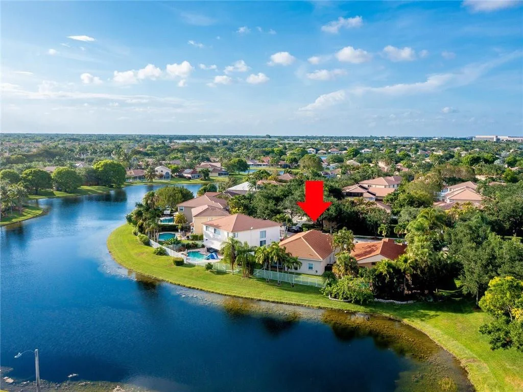 Photo of 16449 Sapphire Place