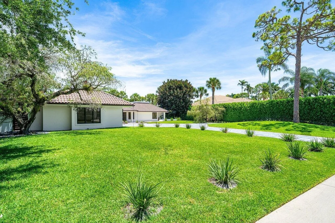 Photo of 1648 Breakers West Boulevard