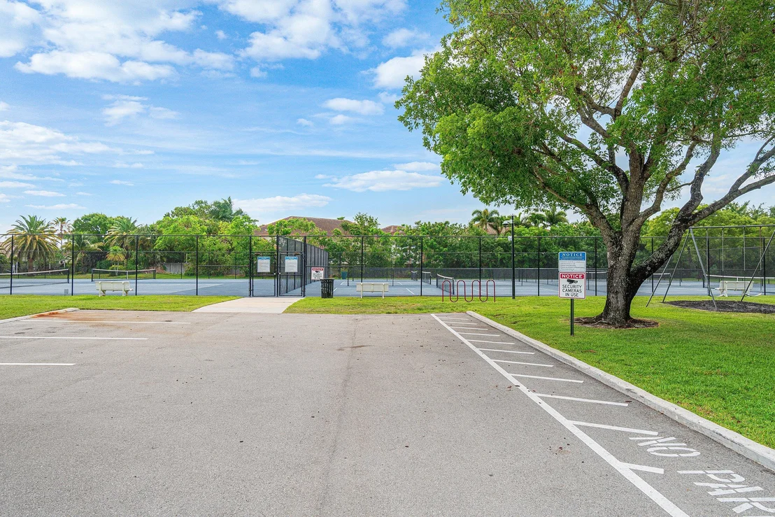 Photo of 9297 Laurel Green Drive