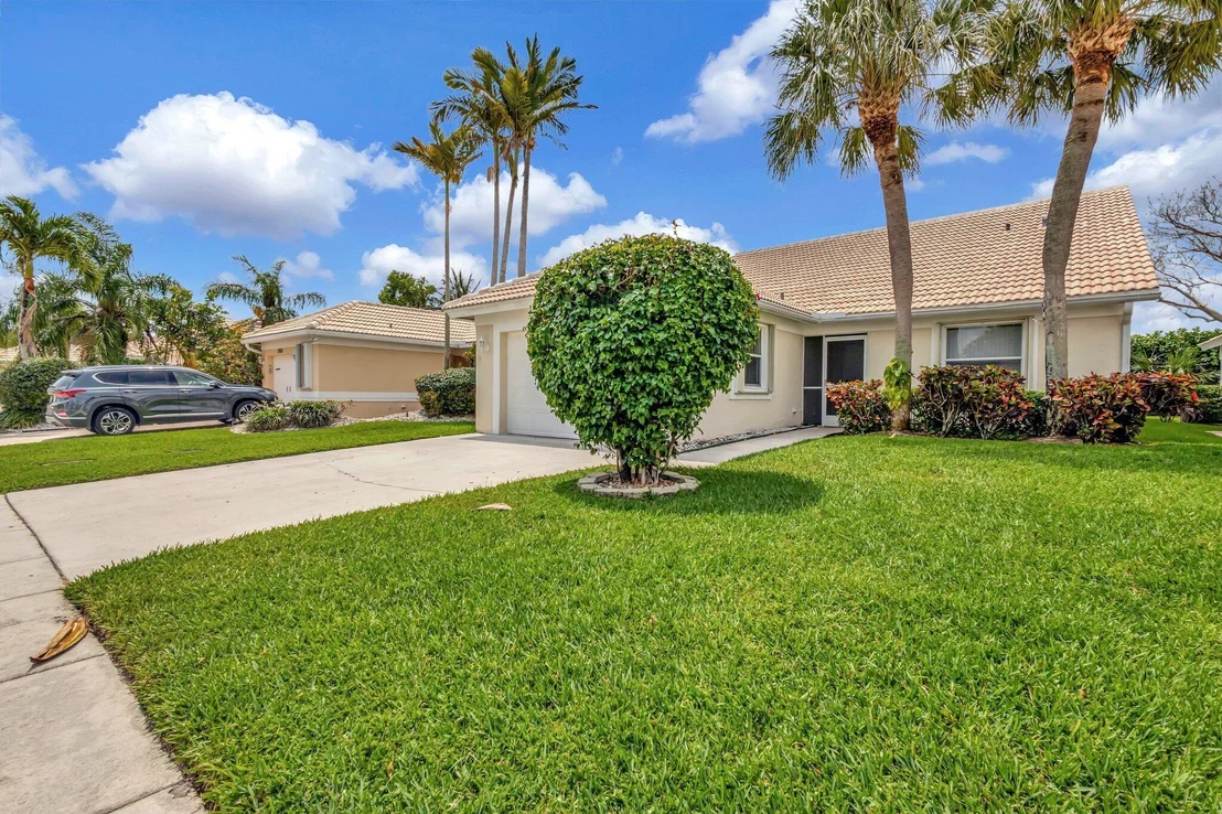 Photo of 13006 Hampton Lakes Circle