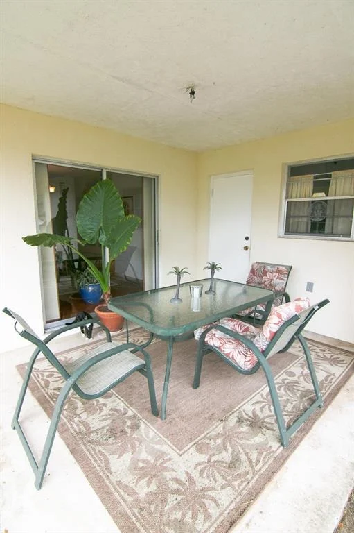 Photo of 6789 Boston Drive