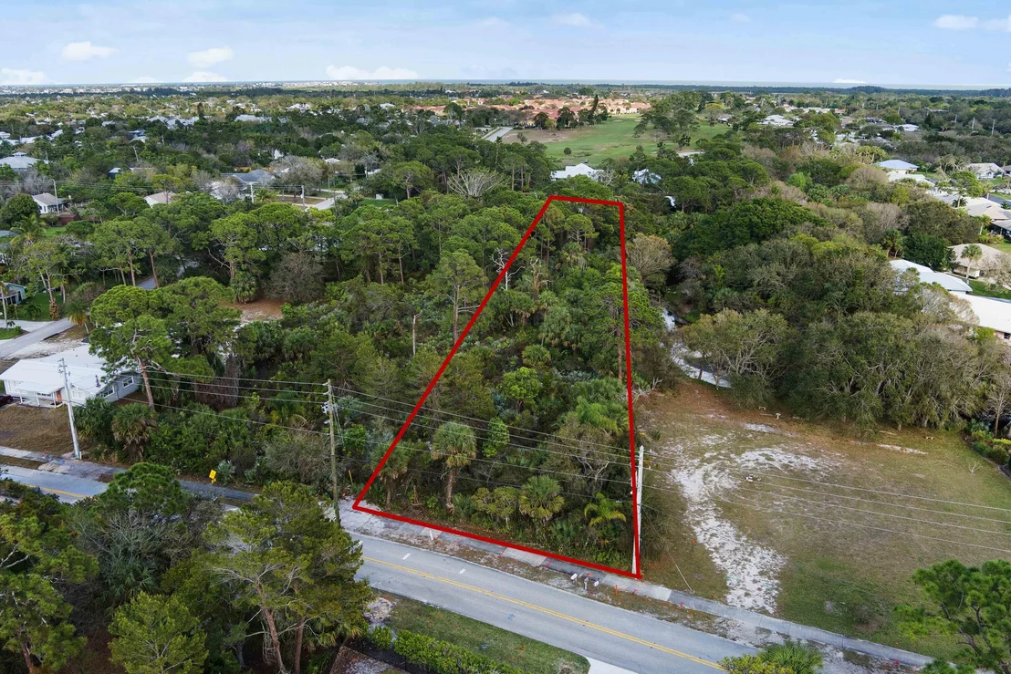 Photo of 4975 SE Manatee Cove Road