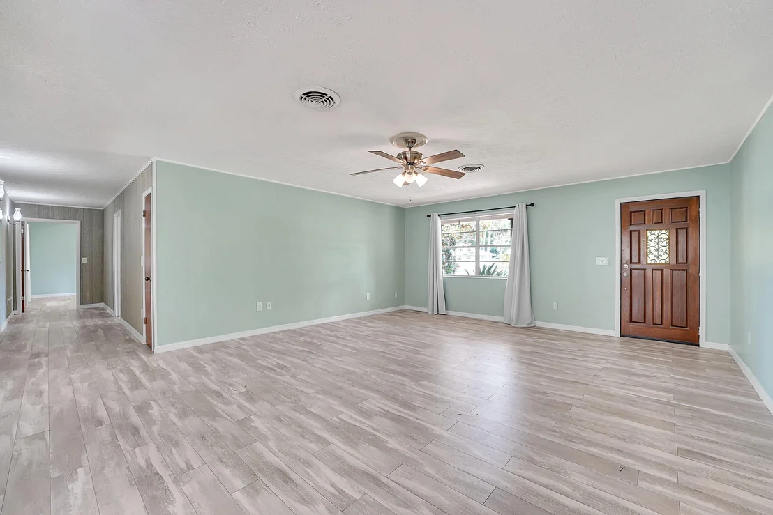 Photo of 5111 Palm Drive
