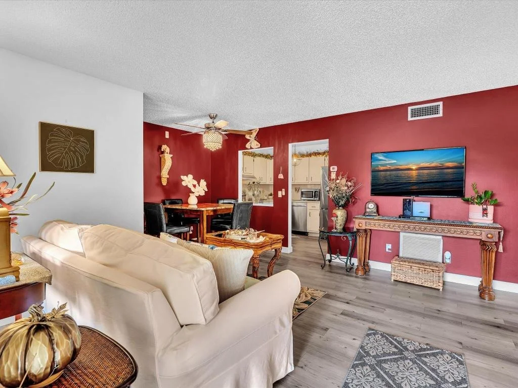 Photo of Unit D2 at 342 Pine Ridge Circle