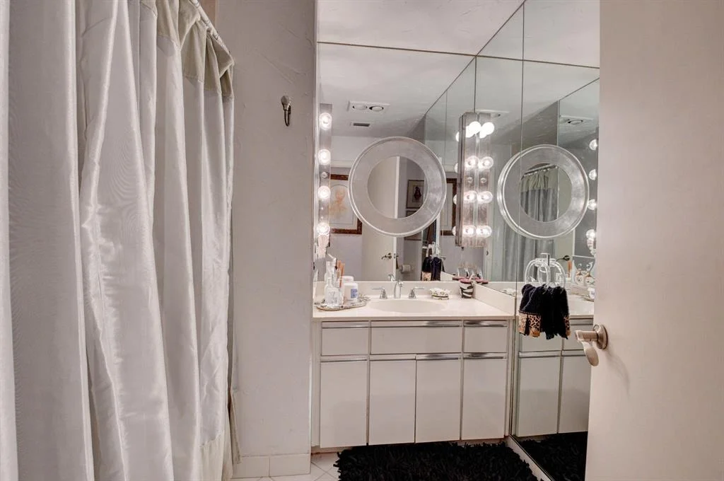 Photo of 4589 White Cedar Lane