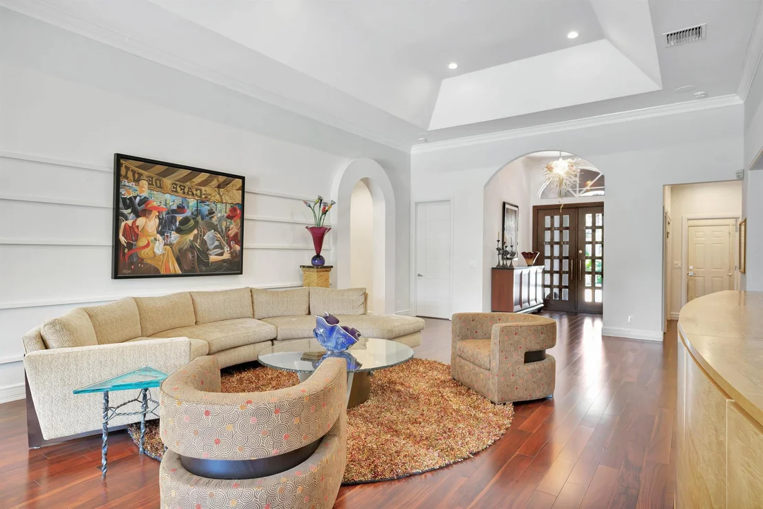 Photo of 337 Eagle Drive