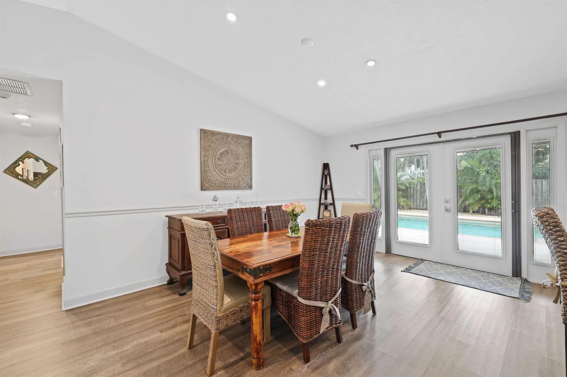 Photo of 2995 Eagle Drive