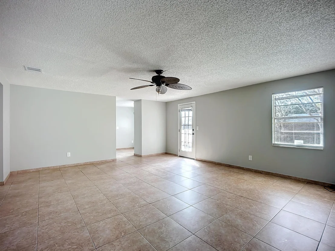 Photo of 2584 Spring Lake Road