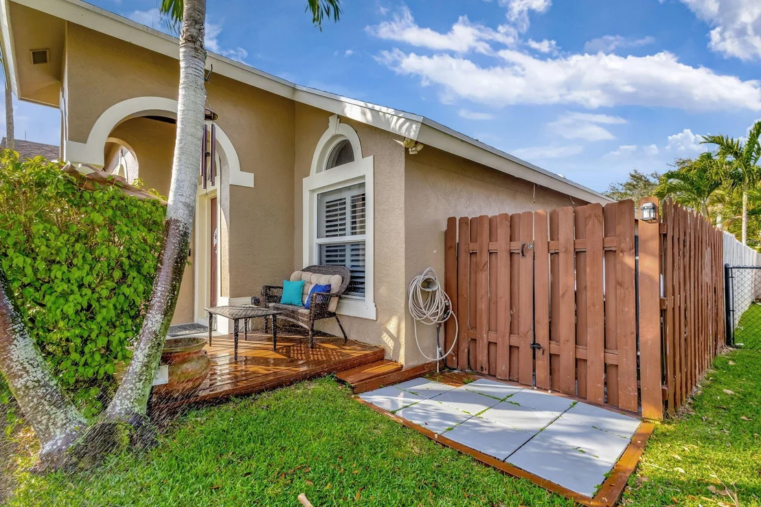 Photo of 6319 Michael Street