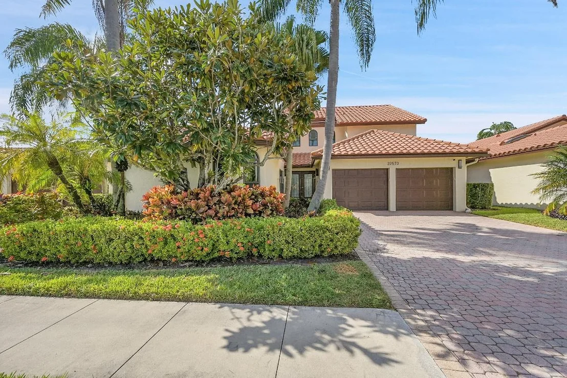 Photo of 22573 Esplanada Drive