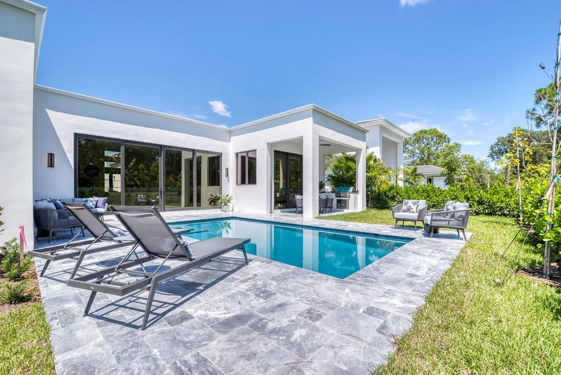 Photo of 18400 Symphony Court