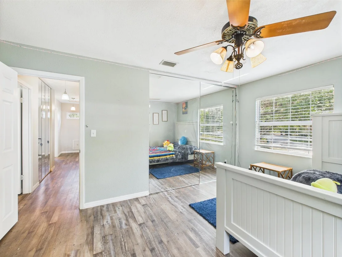 Photo of 2045 SW 18th Lane