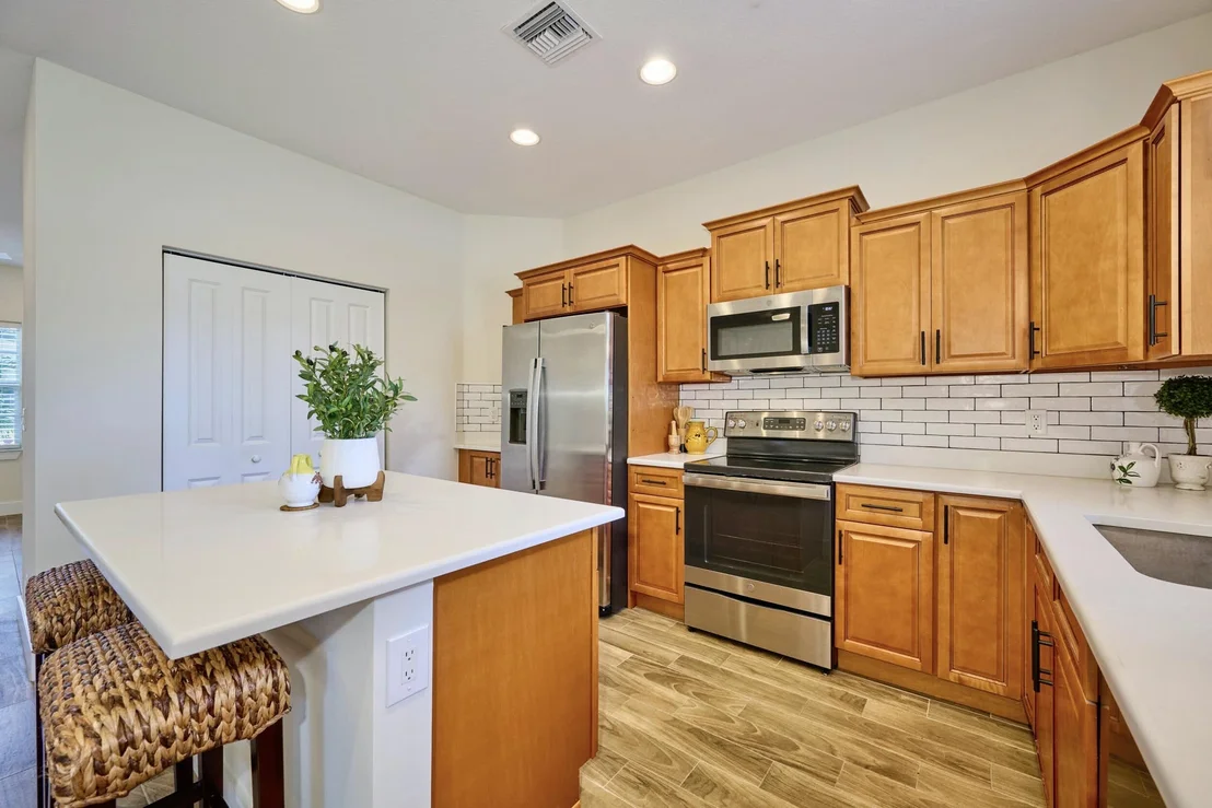 Photo of 2037 Bridgehampton Terrace