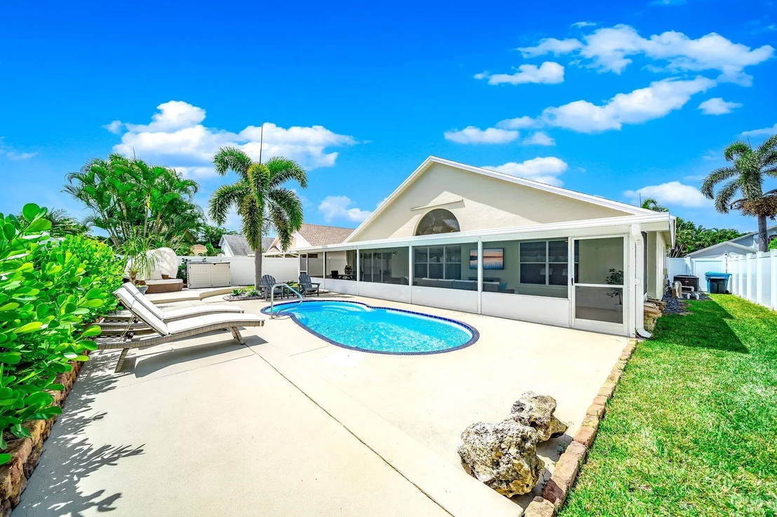 Photo of 81 Maple Lane