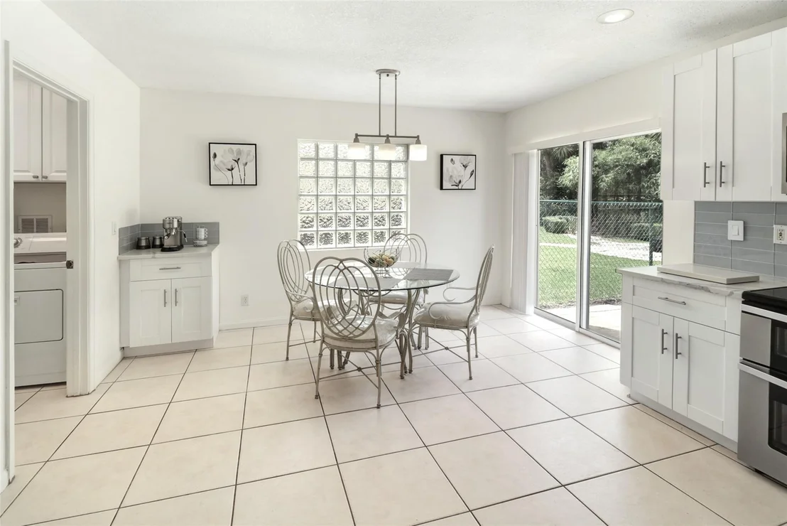 Photo of 1160 Rialto Drive