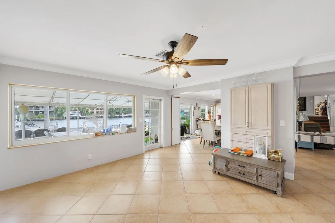 Photo of 442 SE 17th Terrace