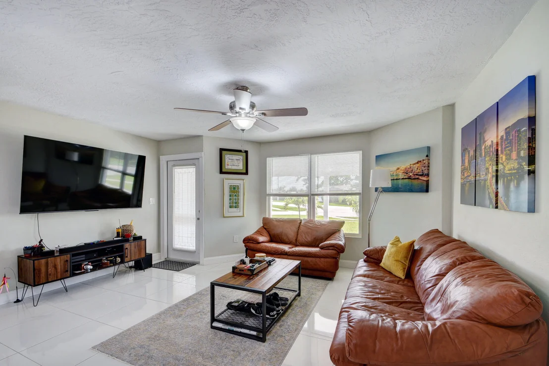 Photo of 599 Owosso Road