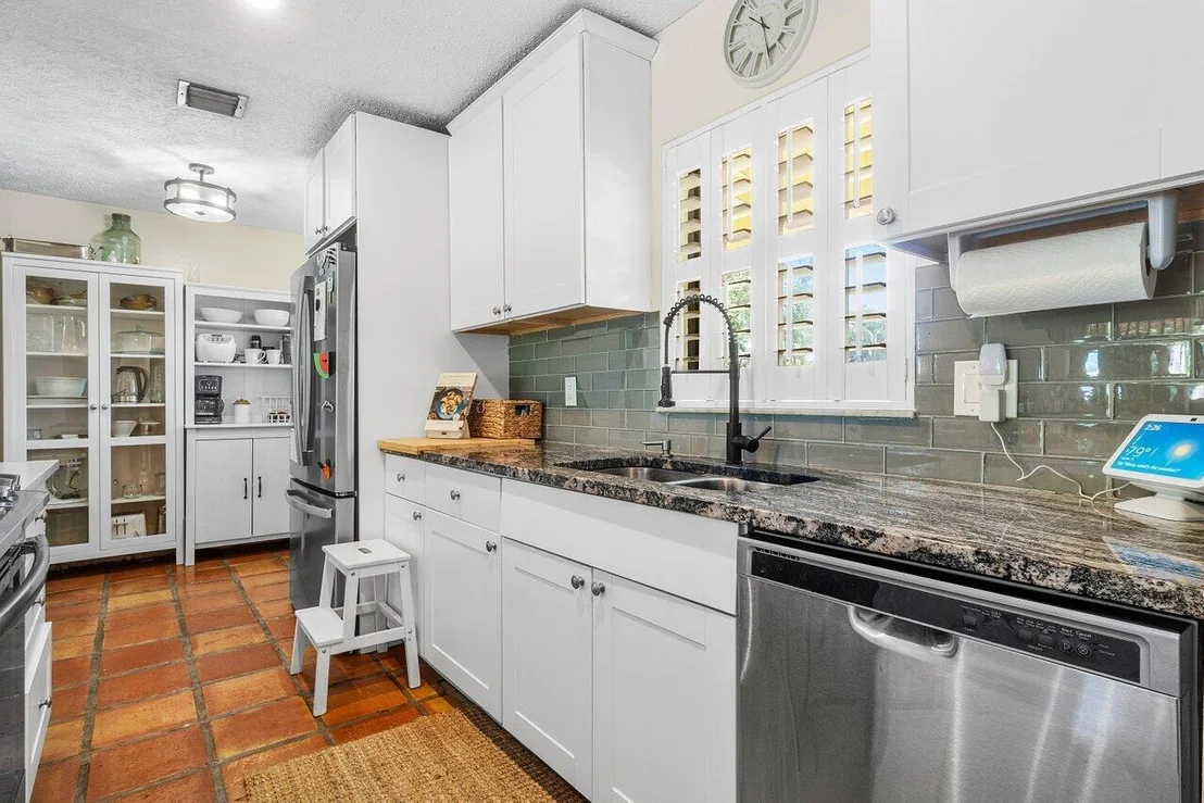 Photo of 903 Oak Circle