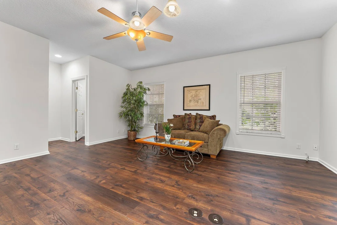 Photo of 15784 Alexander Run