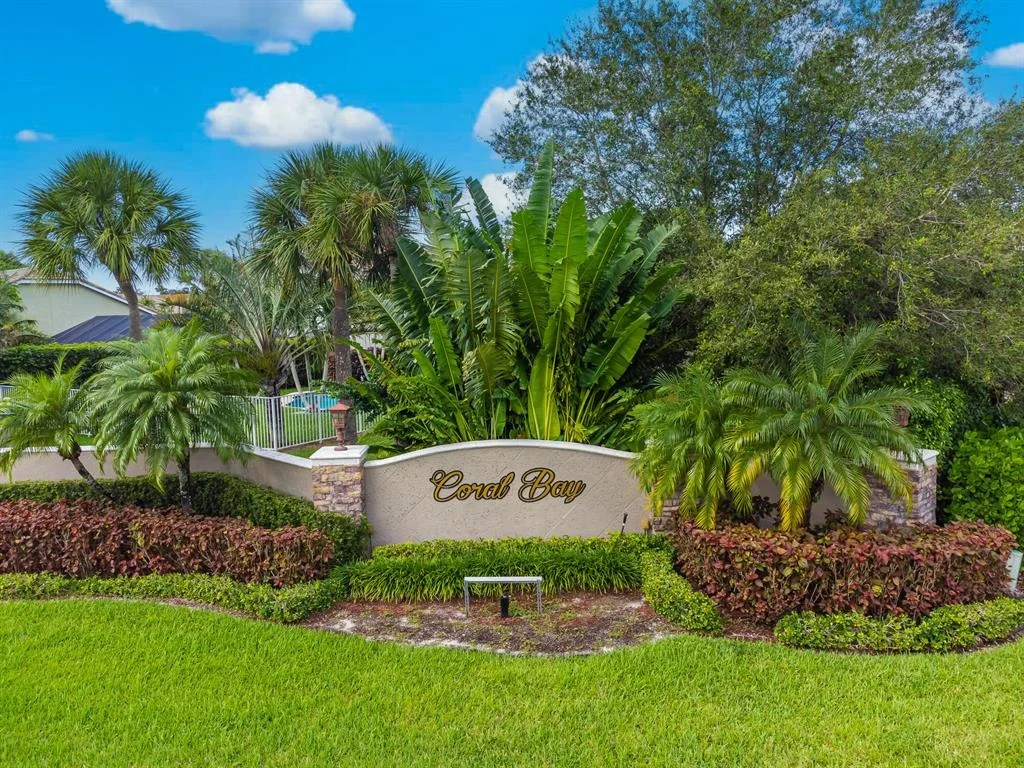Photo of 18078 Clear Brook Circle