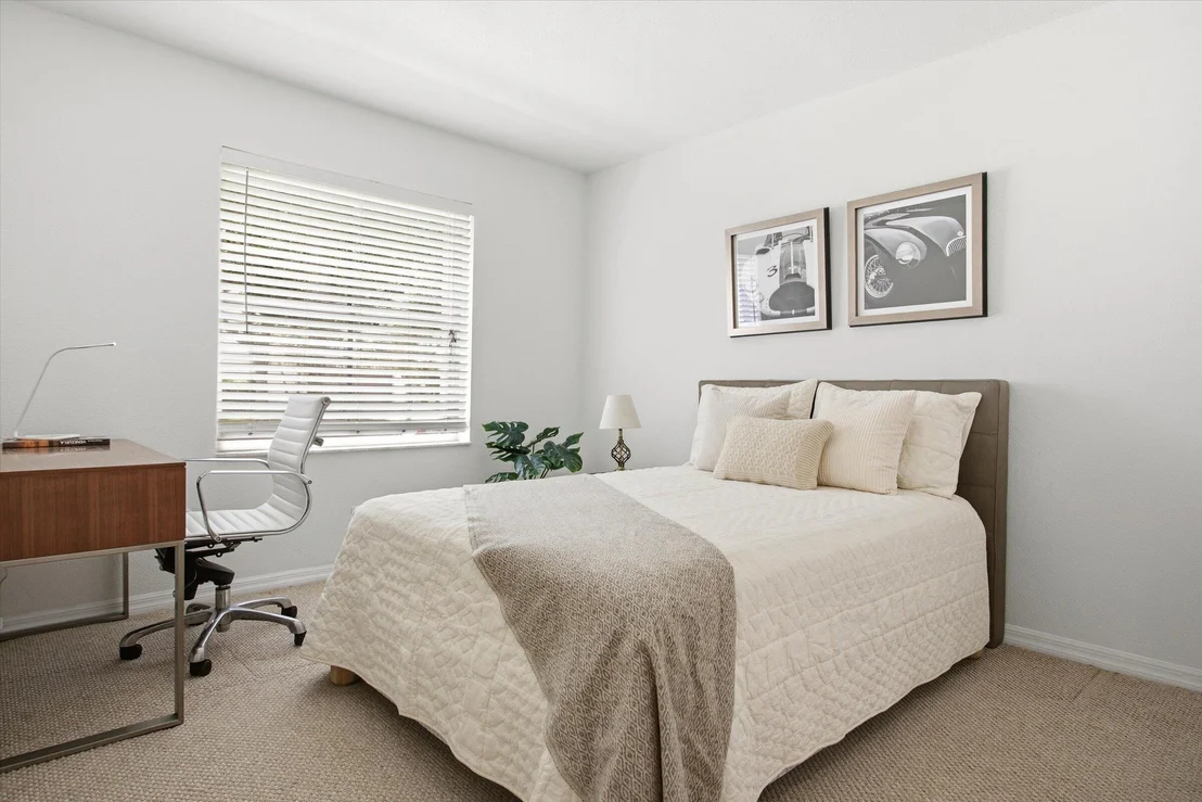 Photo of 1285 WINDSOR Lane