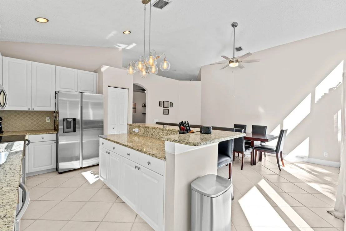 Photo of 7616 Colony Palm Drive
