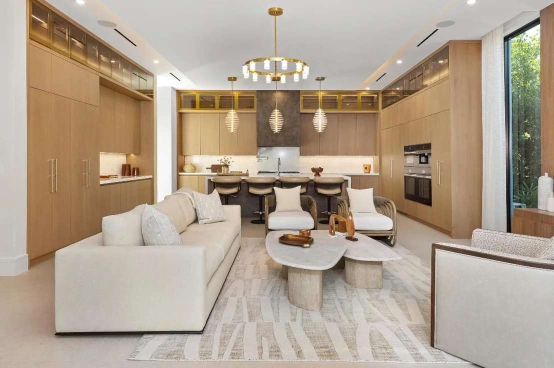Photo of 2498 Queen Palm Road