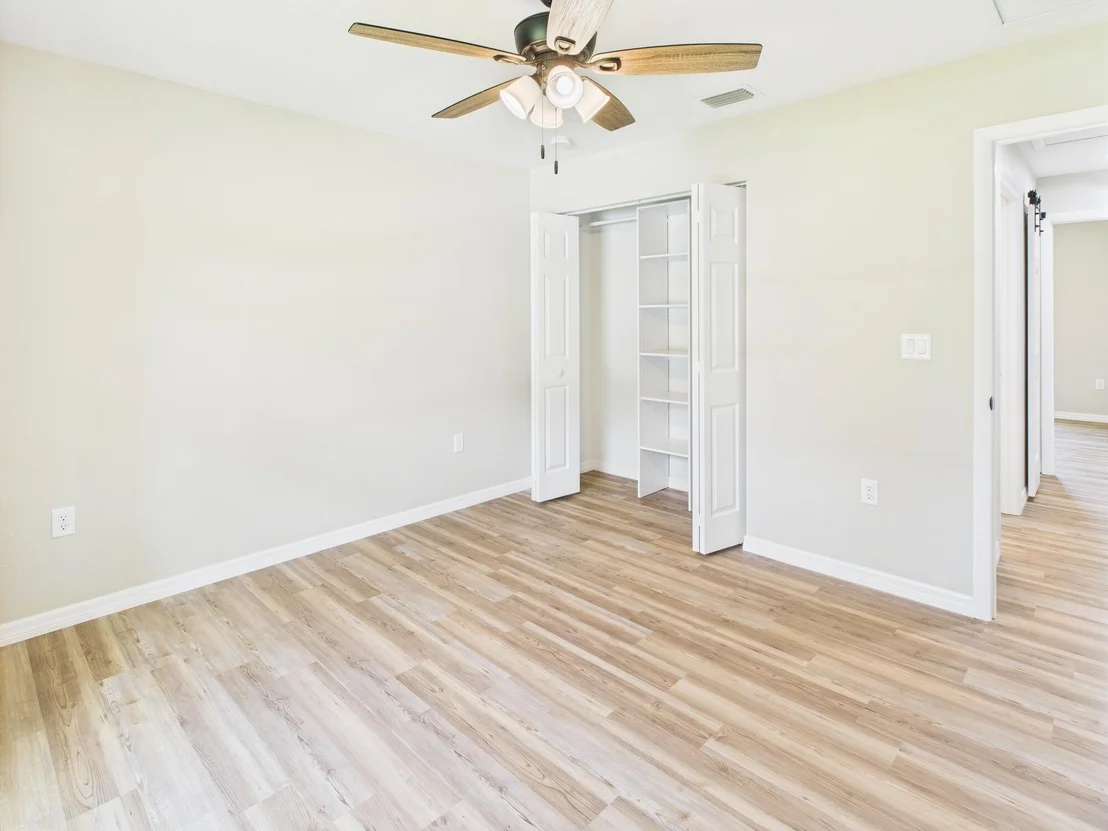 Photo of 910 NW 5th Street