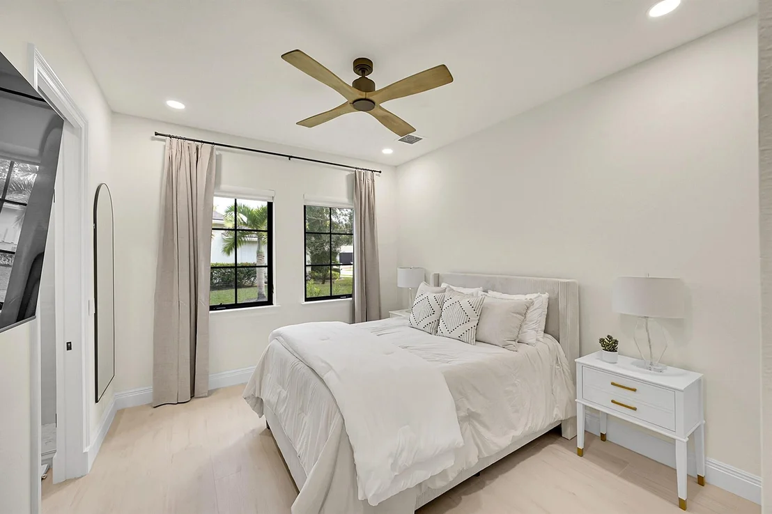 Photo of 6930 Long Leaf Drive