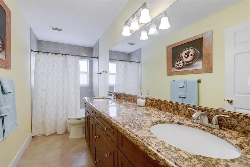 Photo of 5999 Sunberry Circle