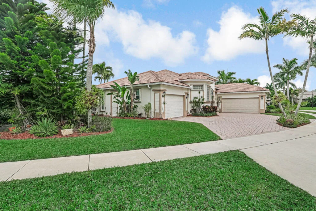 Photo of 9433 Lantern Bay Circle