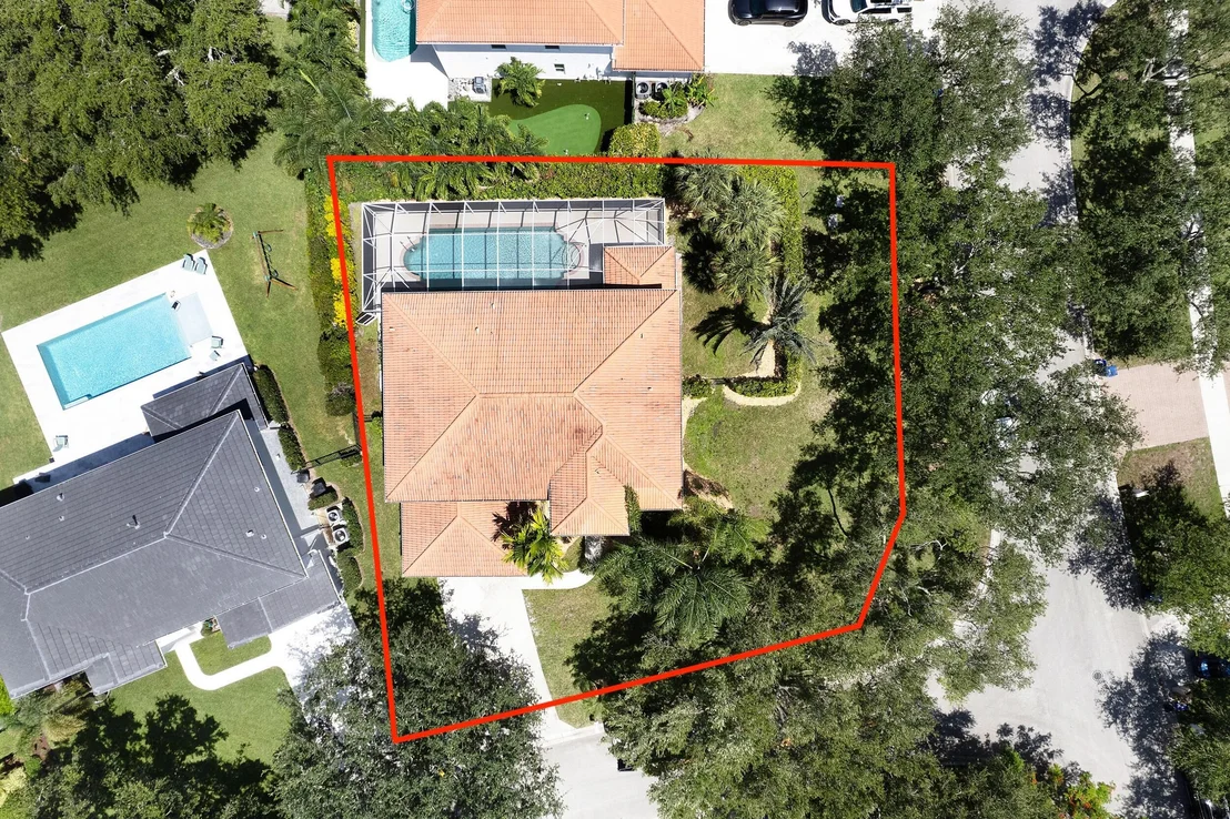 Photo of 220 Blackbird Lane