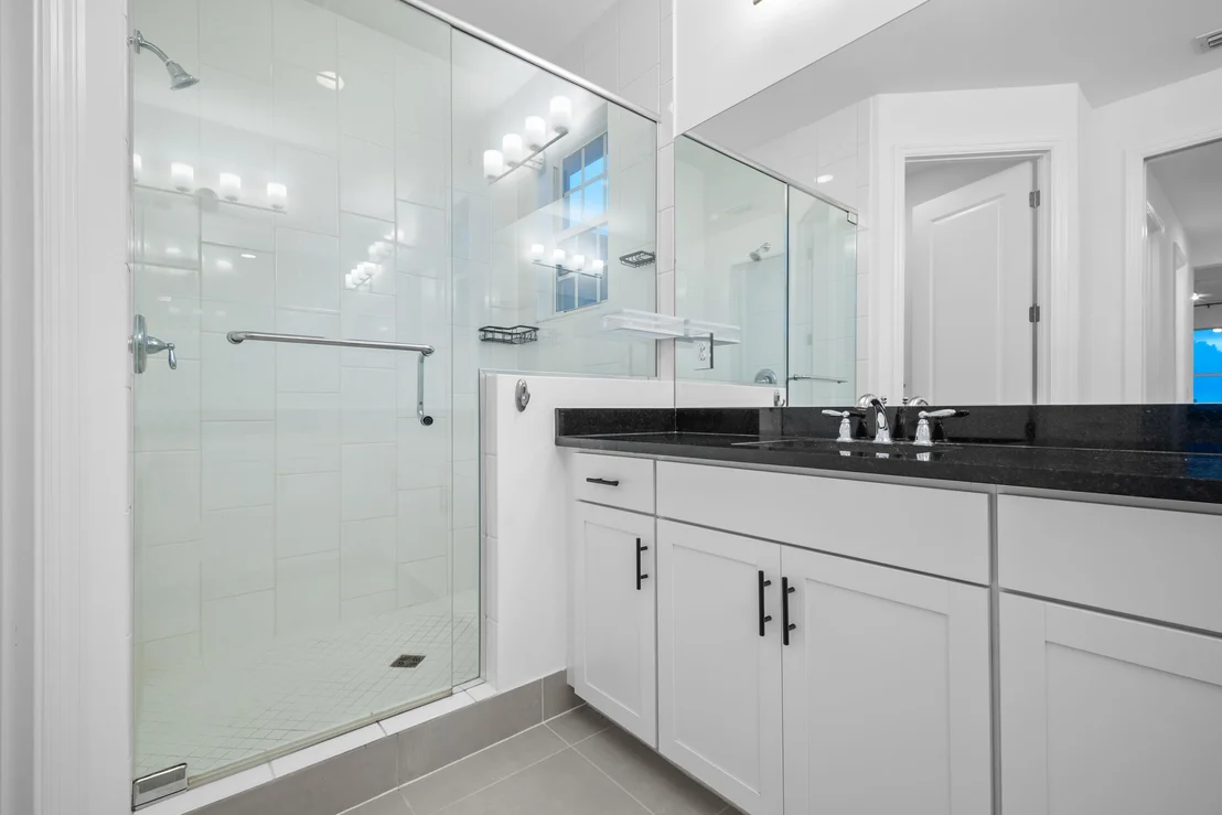 Photo of 1403 Thistle Place