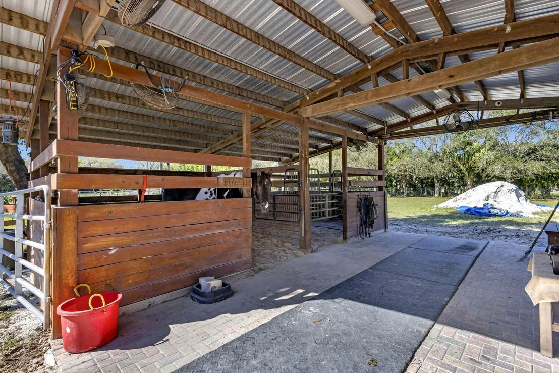 Photo of 4783 Windmill Road