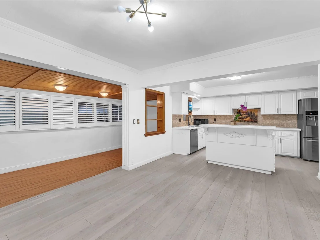 Photo of 513 SE 28th Avenue