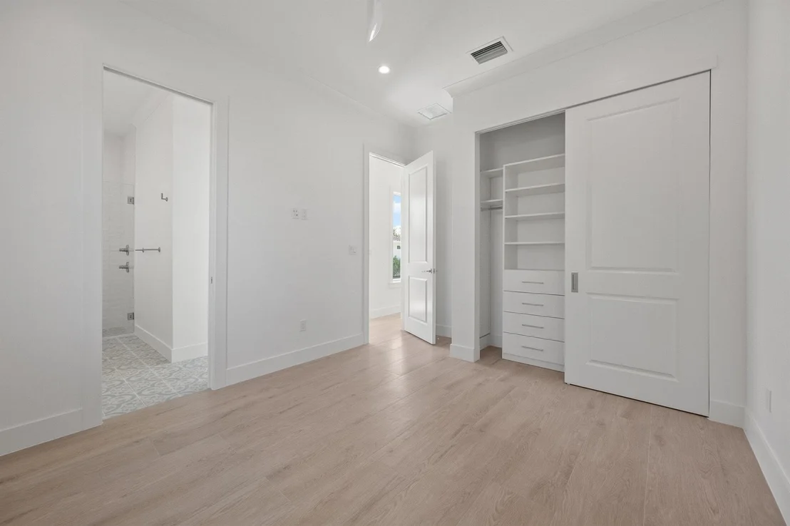 Photo of 728 Nighthawk Way