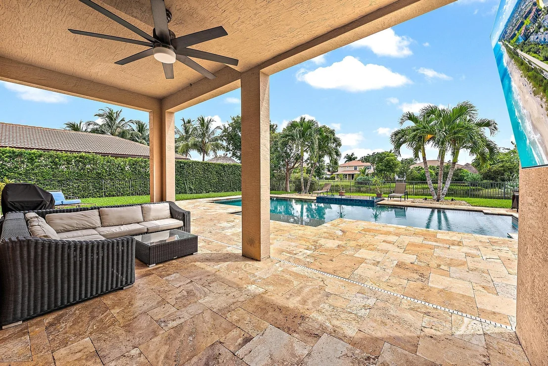 Photo of 168 Manor Circle
