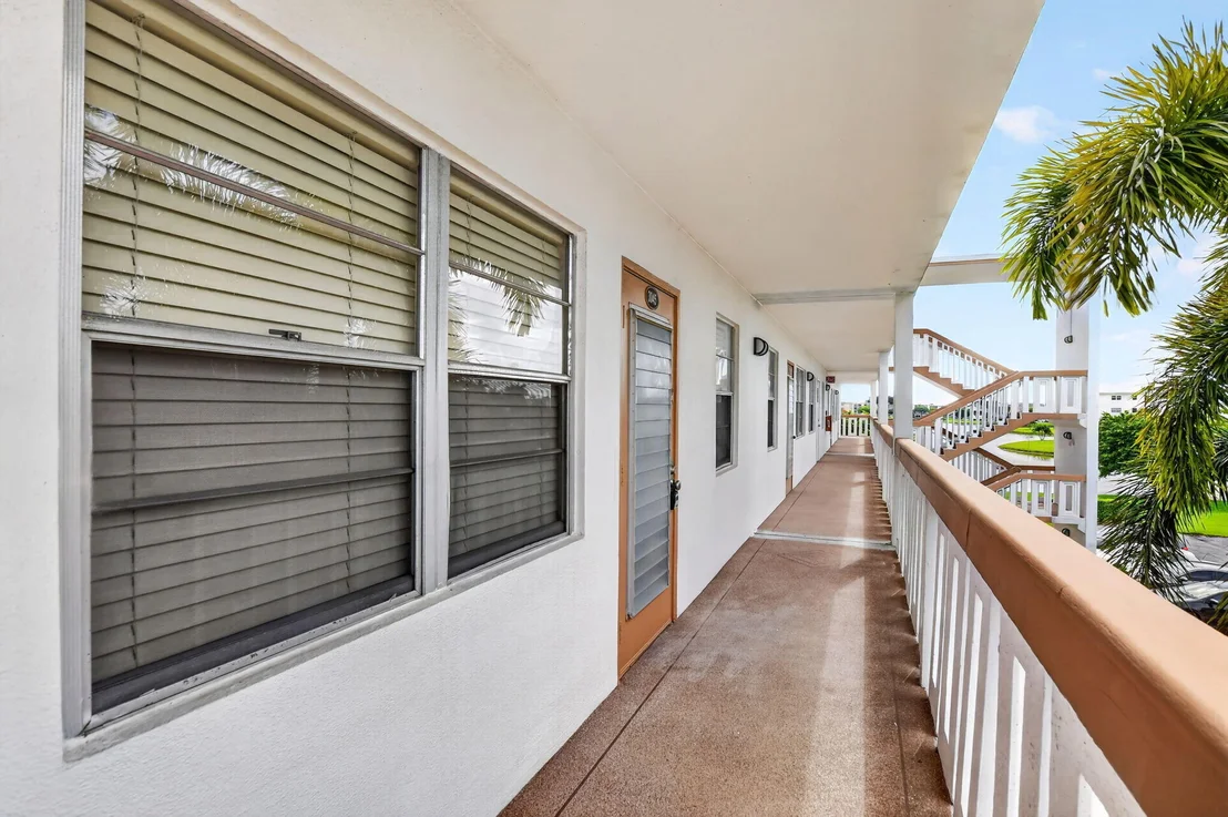 Photo of 3045 Cornwall C