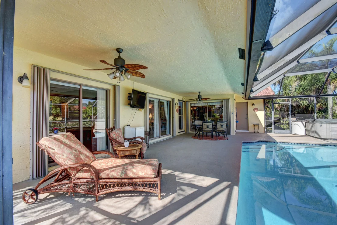 Photo of 21135 Madria Circle