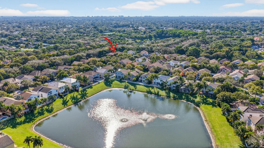 Photo of 1605 E Classical Boulevard
