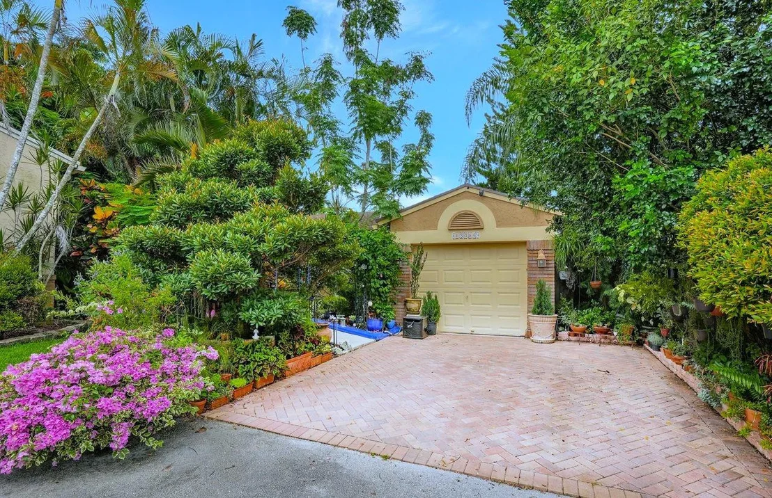 Photo of 13856 Langley Place