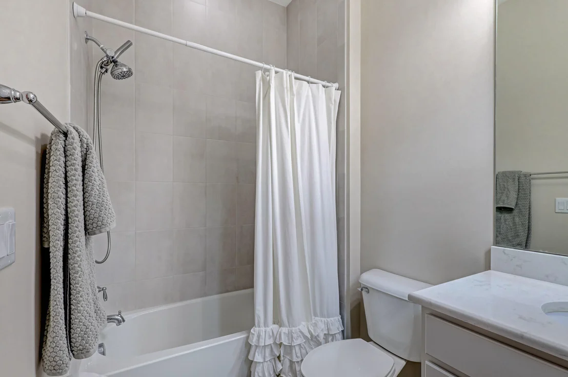 Photo of 15121 Goldfinch Circle