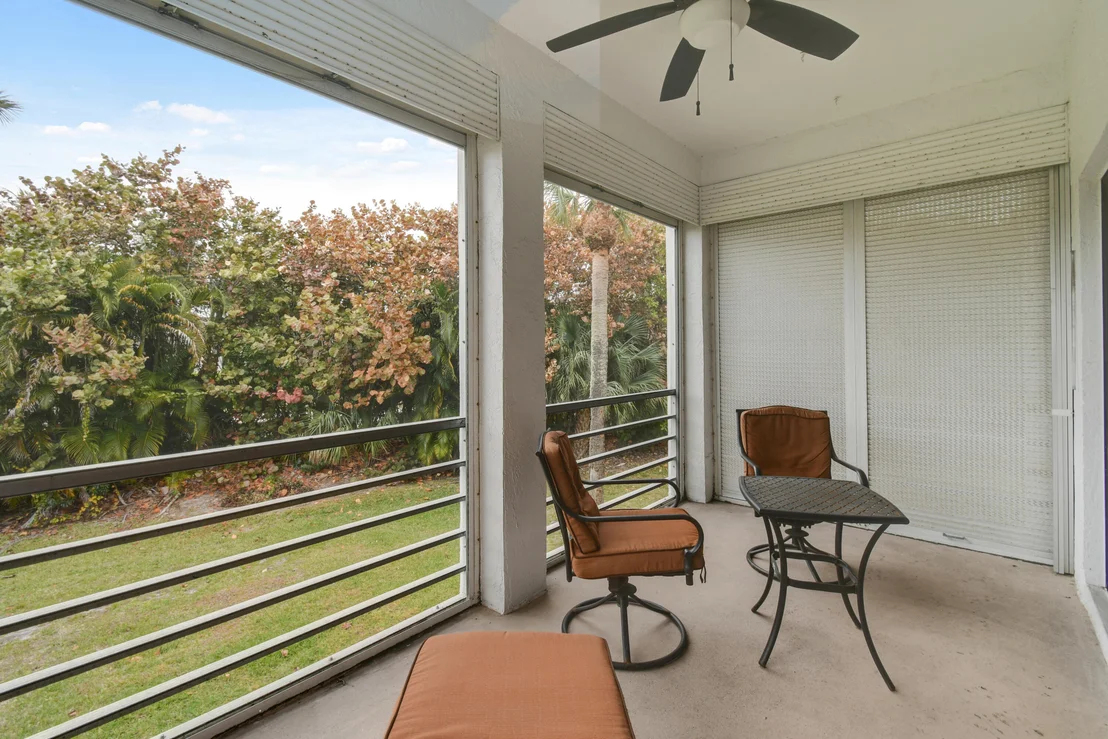 Photo of Unit 209A at 300 N Highway A1a
