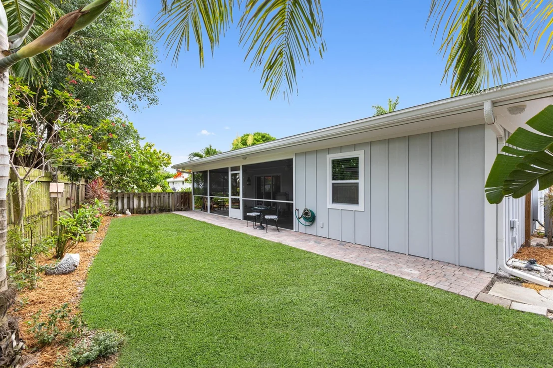 Photo of 454 Tequesta Drive