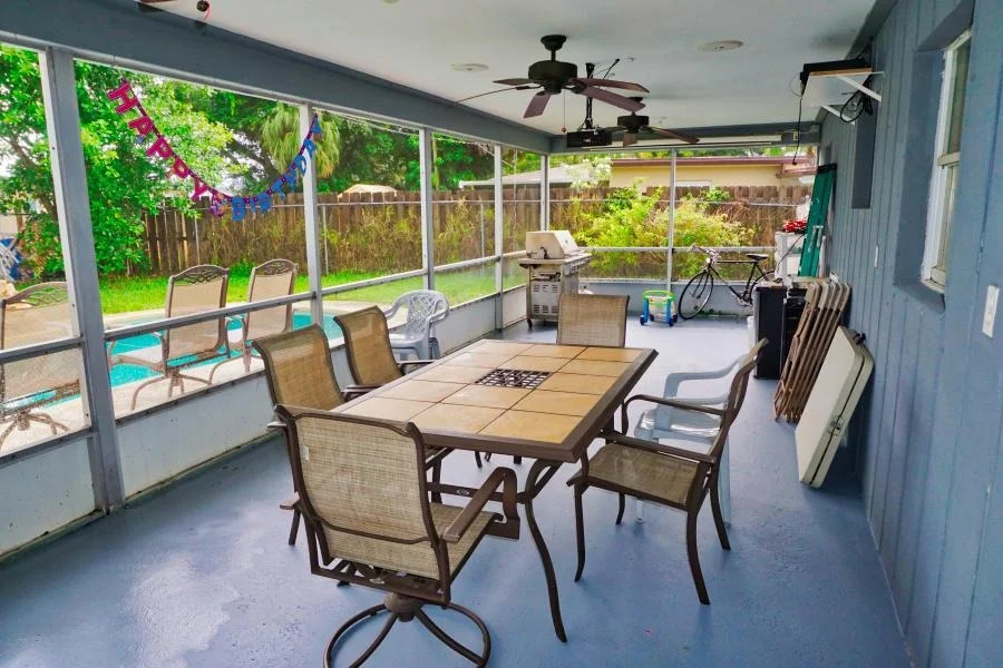 Photo of 1112 E River Drive