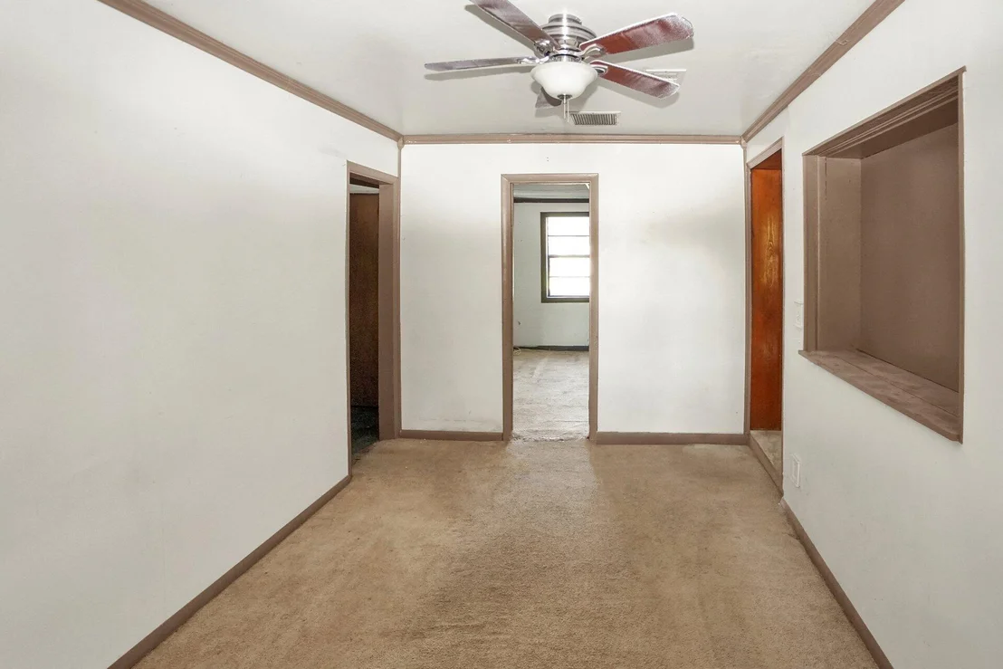 Photo of 405 Fleming Avenue
