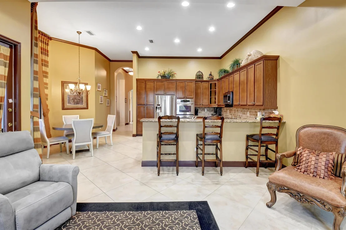 Photo of 9218 Isles Cay Drive